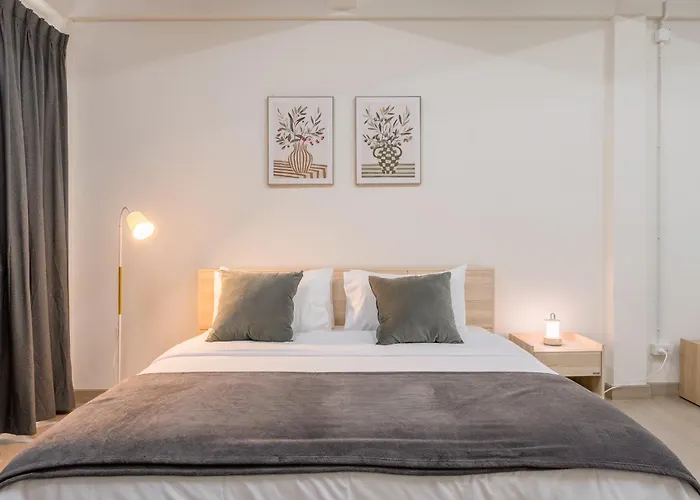 Glow House Sukhumvit 54, Spacious Modern Near Bts On Nut * Bangkok