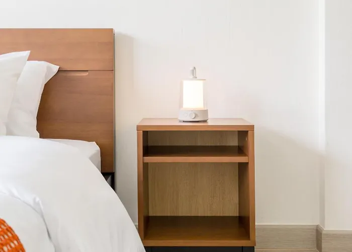 Homestay Glow House Sukhumvit 54, Spacious Modern Near Bts On Nut Bangkok