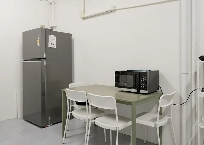 Homestay Glow House Sukhumvit 54, Spacious Modern Near Bts On Nut