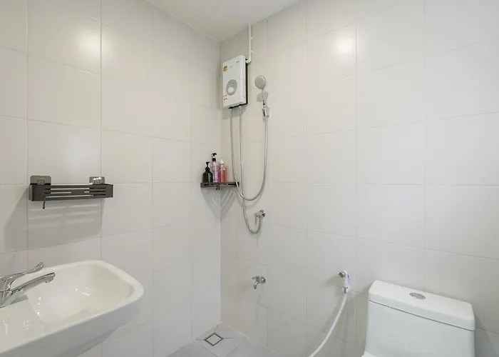 Homestay Glow House Sukhumvit 54, Spacious Modern Near Bts On Nut