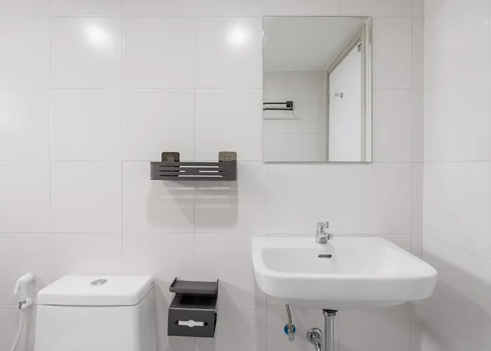 Glow House Sukhumvit 54, Spacious Modern Near Bts On Nut * Bangkok